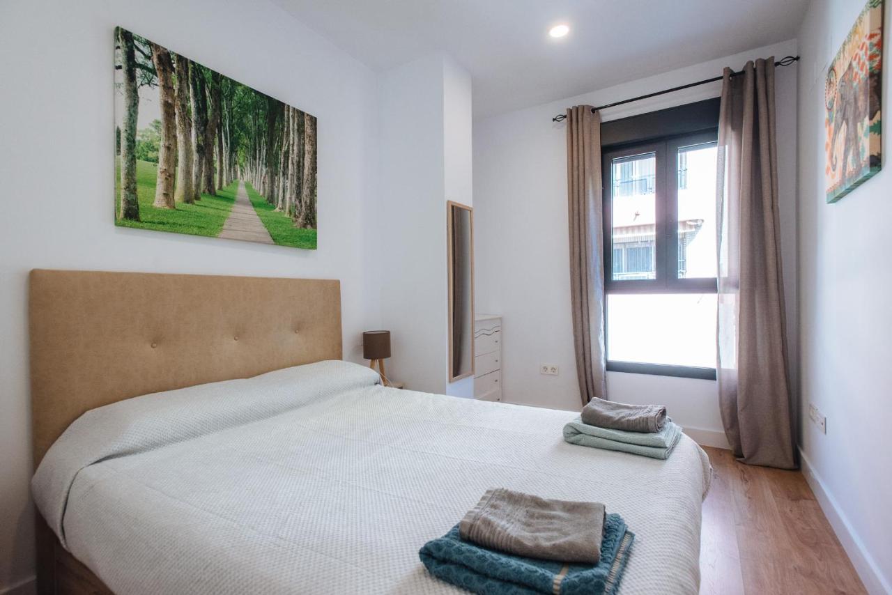 Апартаменты Apartamento Estelar Con Piscina Y Garaje Nervion Севилья Экстерьер фото